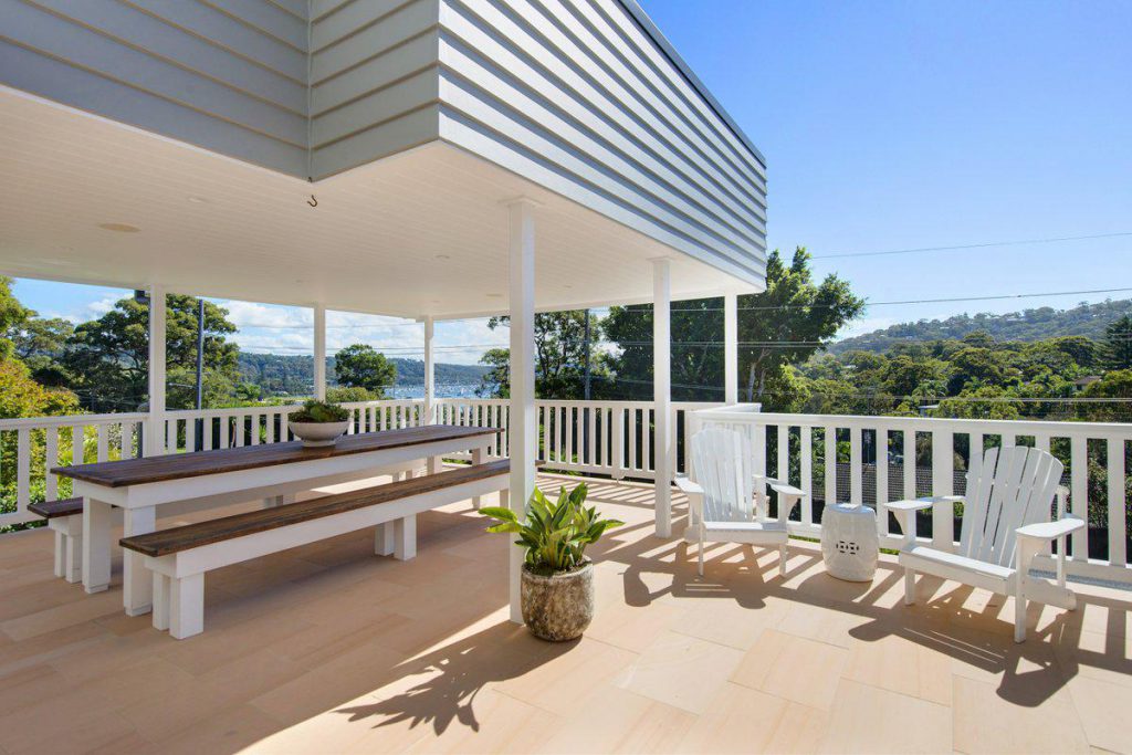 Longitude 151 holiday home newport