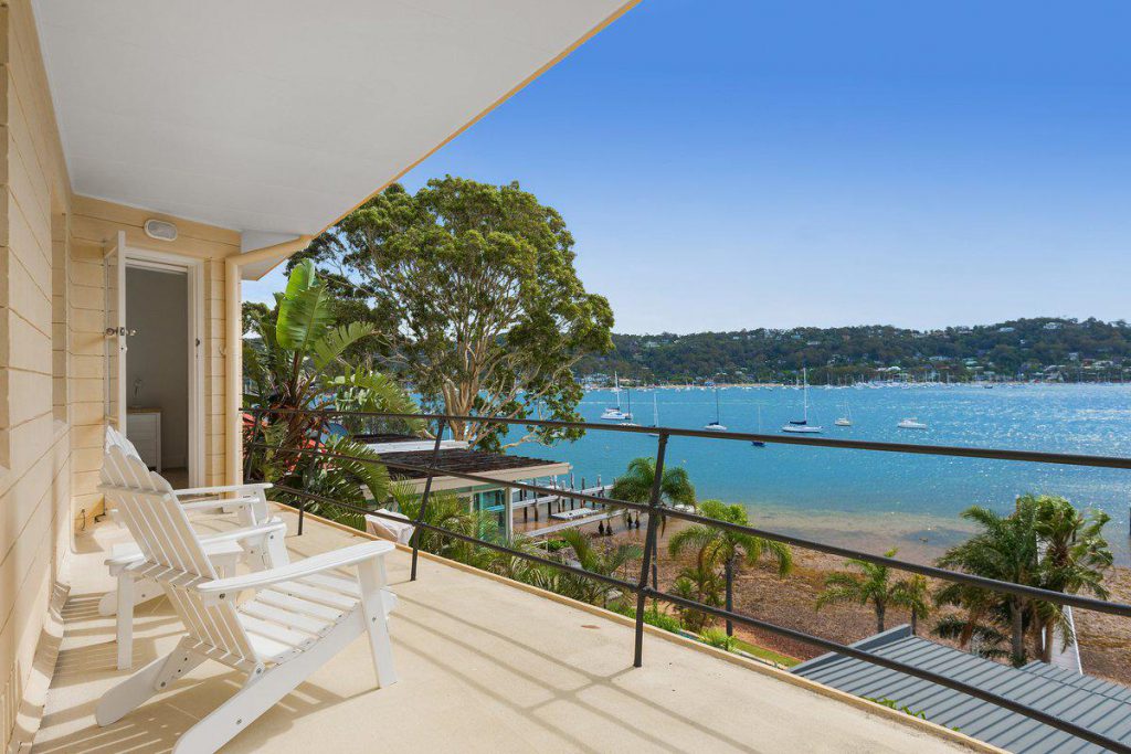 Summer Sunsets holiday home Newport