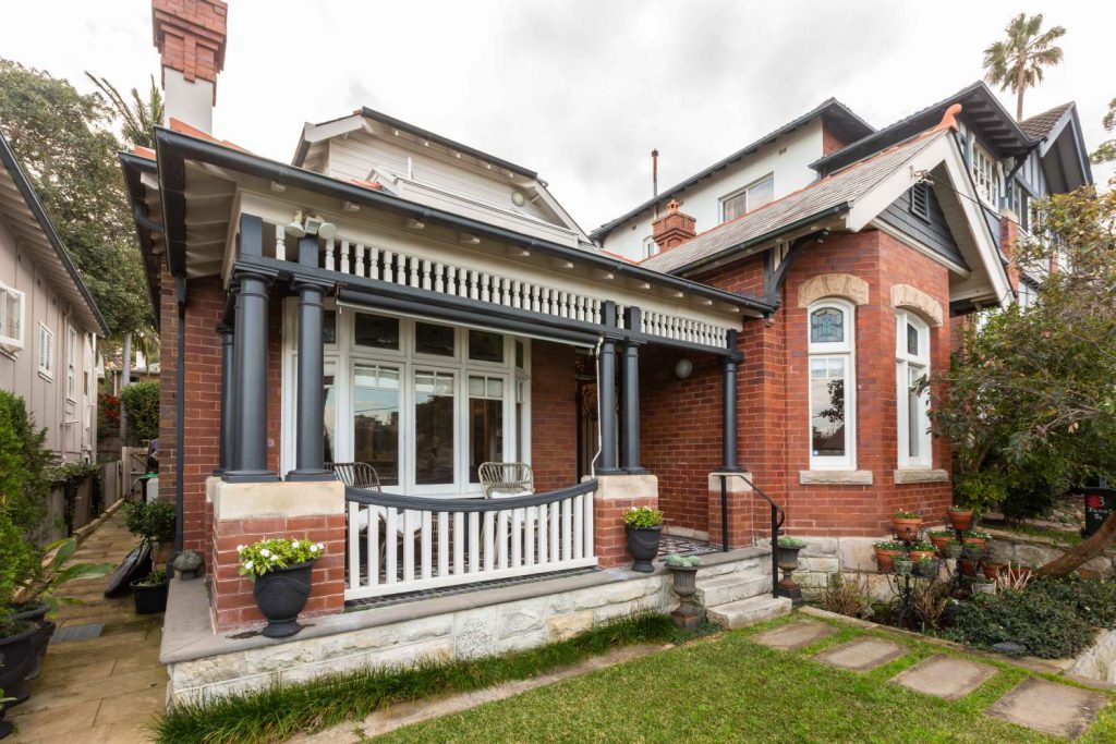 6 Manly Holiday Houses You'll Want to Stay in Beach Stays